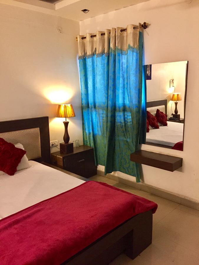Hotel Shiva Sehore Екстер'єр фото